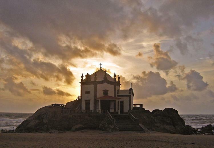 Oporto Beach Gulpilhares Exterior foto